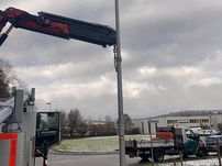 Lichtmast herausziehen! Lichtmast herausziehen!